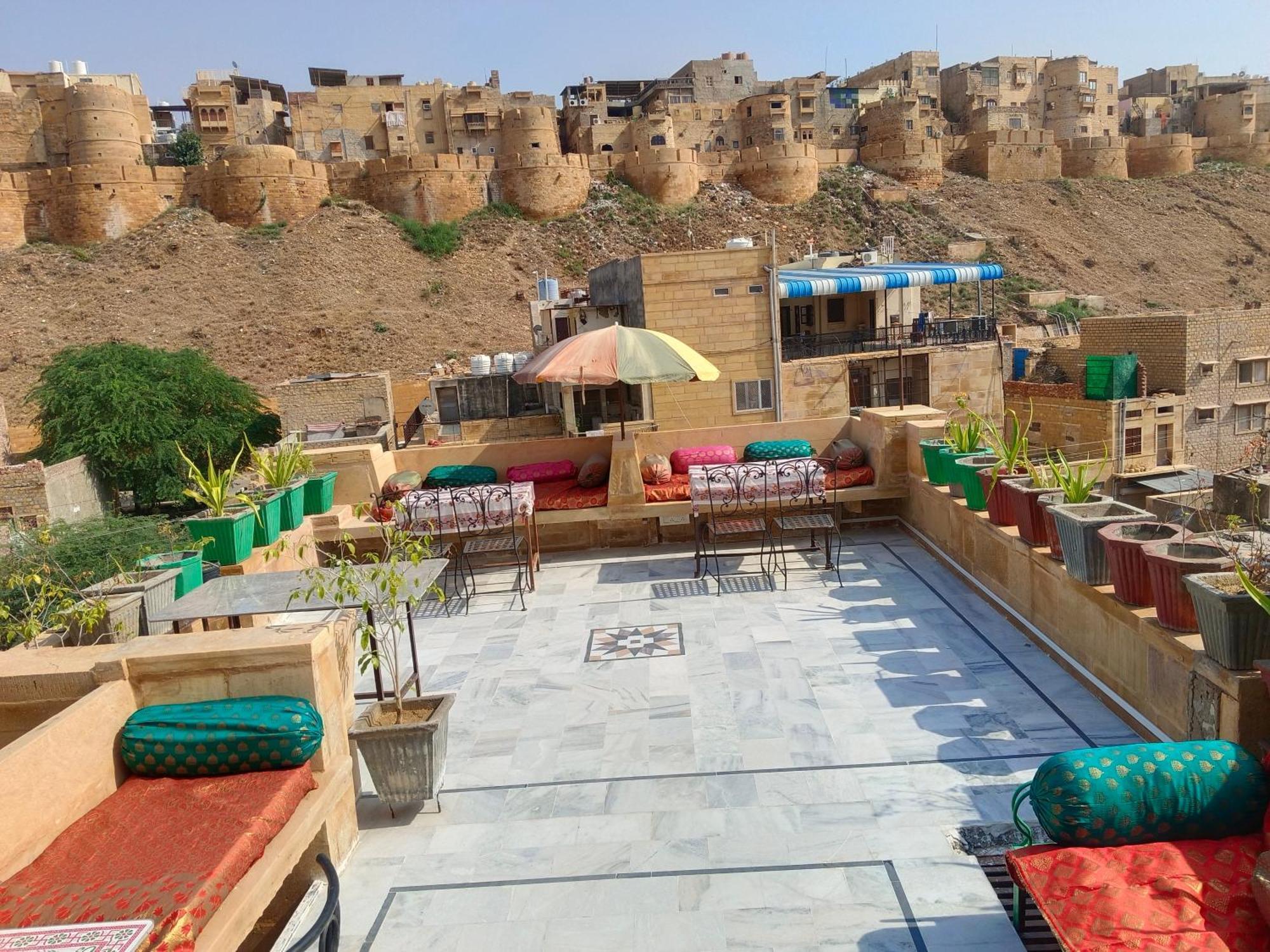Hotel Oasis Haveli Jaisalmer (Adults Only) Bagian luar foto