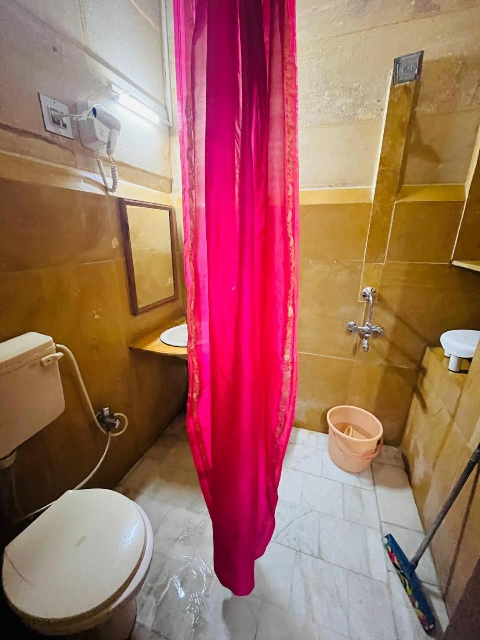 Hotel Oasis Haveli Jaisalmer (Adults Only) Bagian luar foto