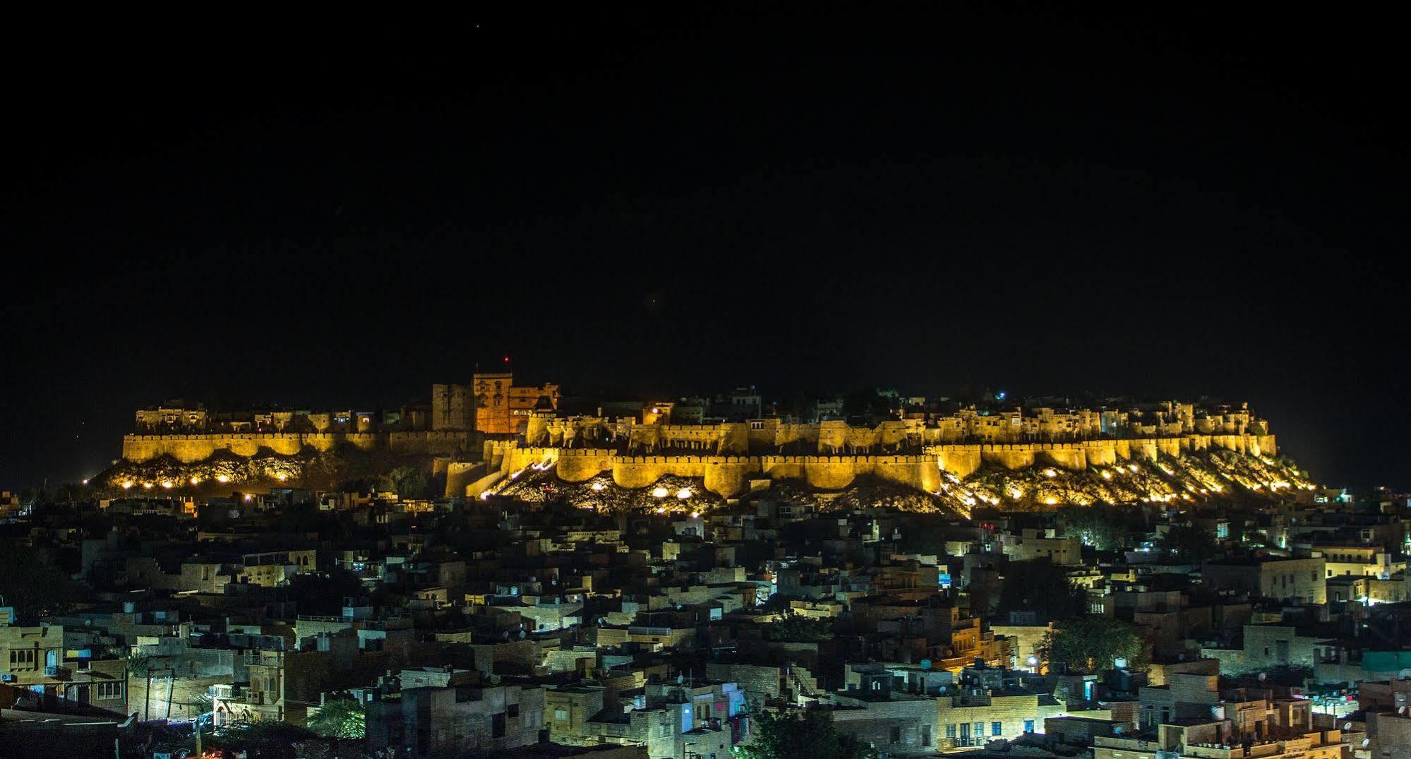 Hotel Oasis Haveli Jaisalmer (Adults Only) Bagian luar foto